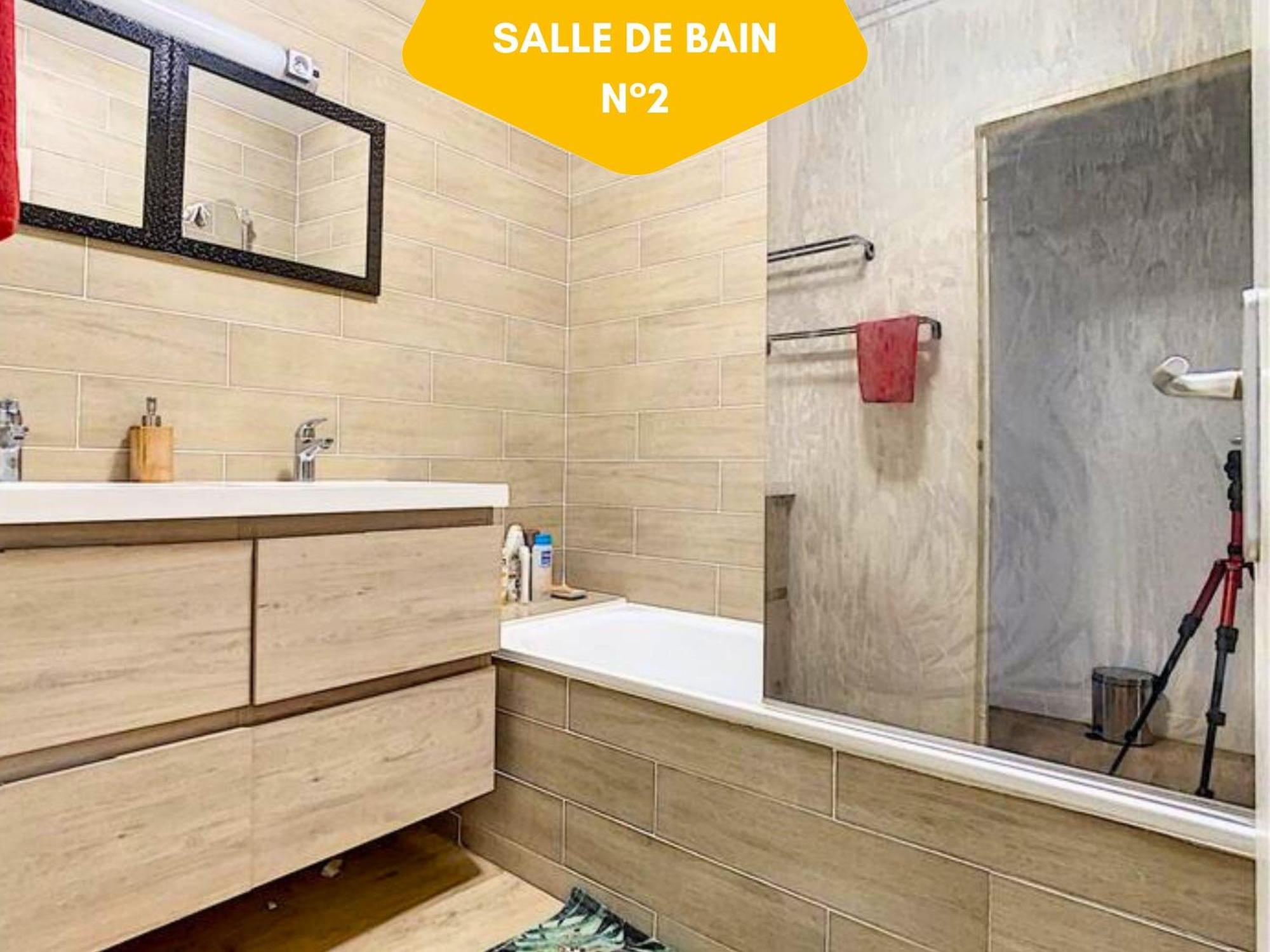 Ideal Groupe - Grands Espaces - 4 Chambres - Parking Gratuit - Proche Centre, Gare & Transports - Wifi - Offre Special De Reduction Jusqu'A -50 เลอม็องส์ ภายนอก รูปภาพ